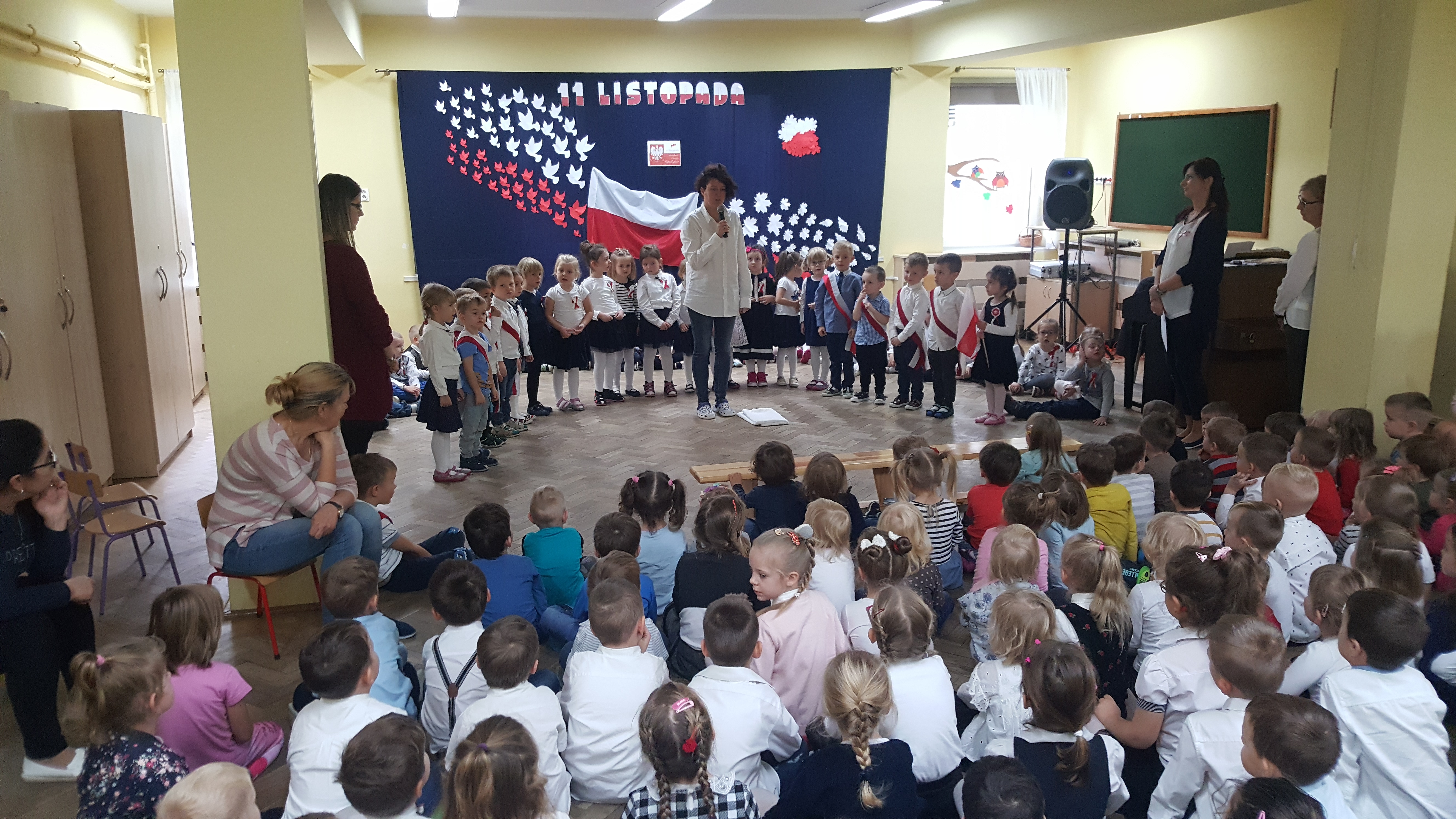 Uroczyste obchody Święta Niepodległości Polski w naszym przedszkolu.
